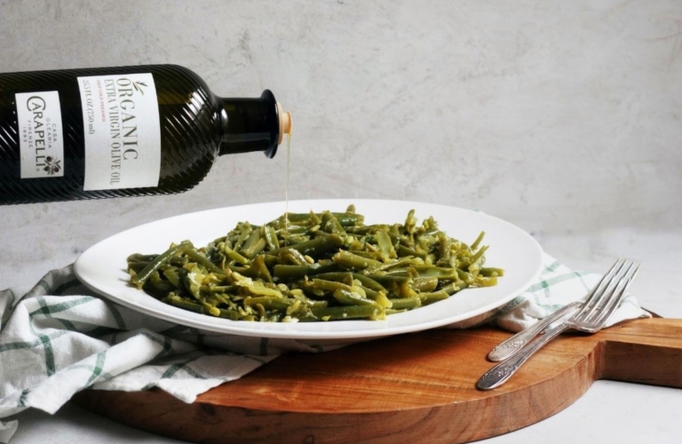 Green beans with extra virgin olive oil